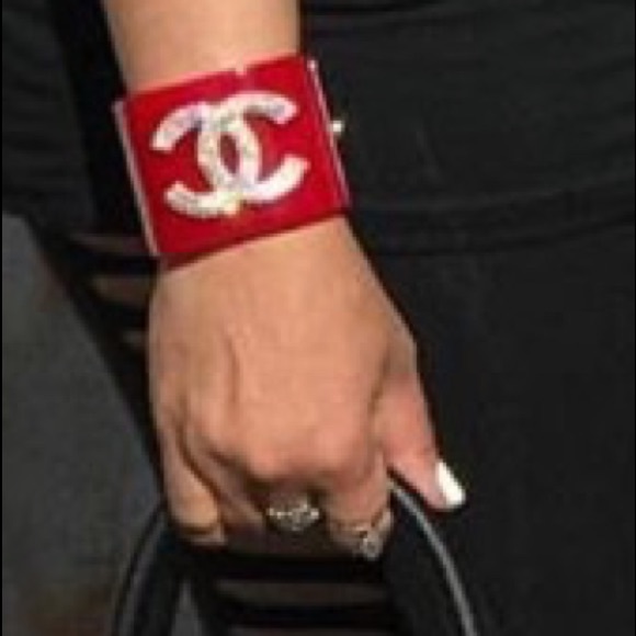 Meet your Posher, Reyna - Picture 1 of 1